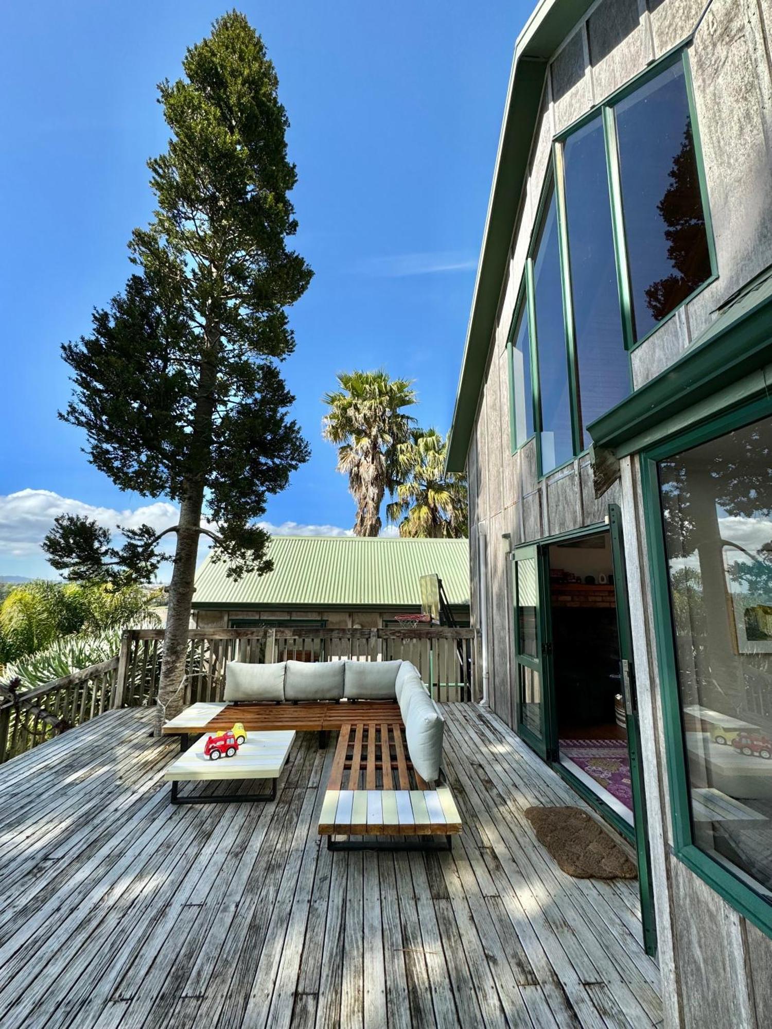 Waterfront Loft With View *
