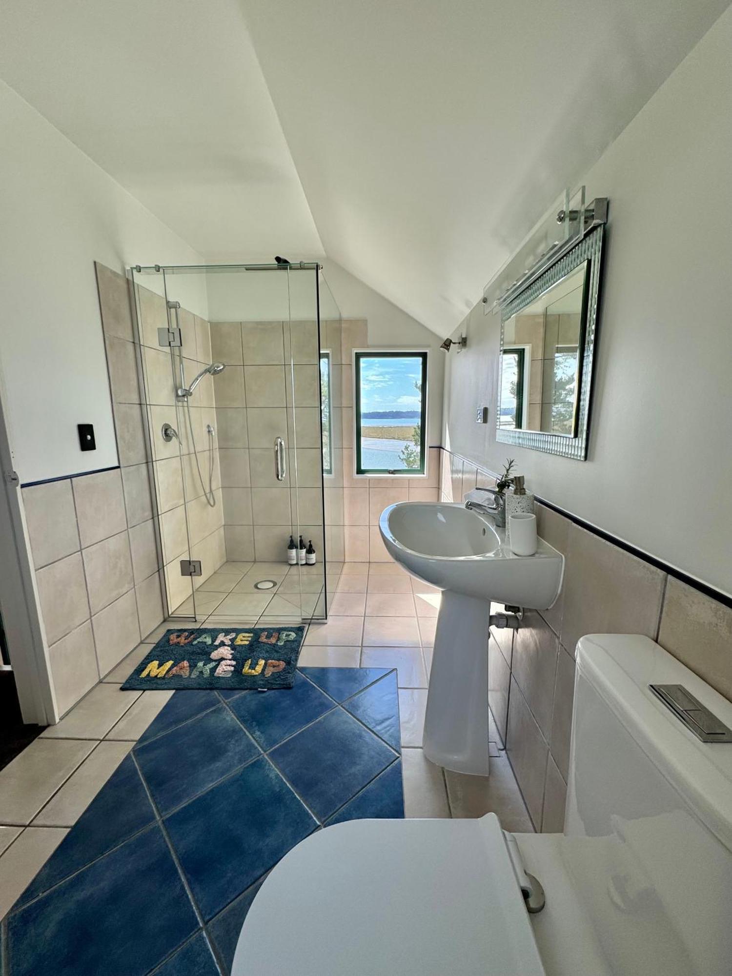 Villa Waterfront Loft With View *