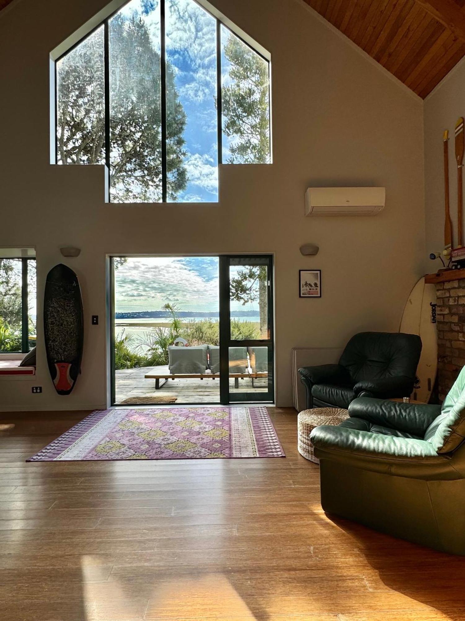 Waterfront Loft With View Villa Auckland