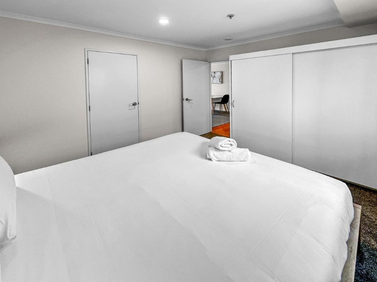 2br Newmarket Retreat Cozy On Broadway Apartment *