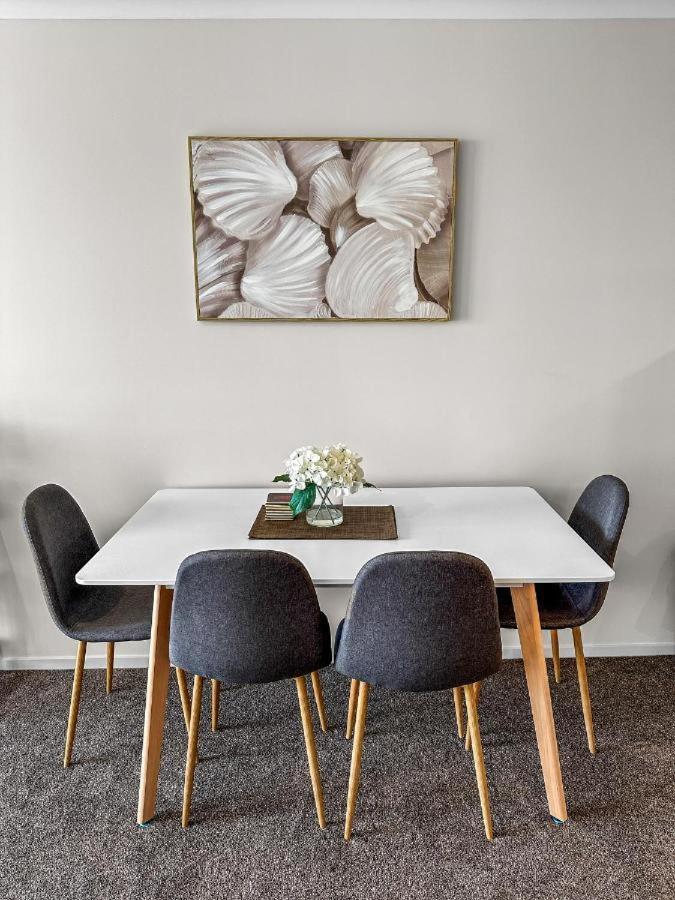 2br Newmarket Retreat Cozy On Broadway * Auckland