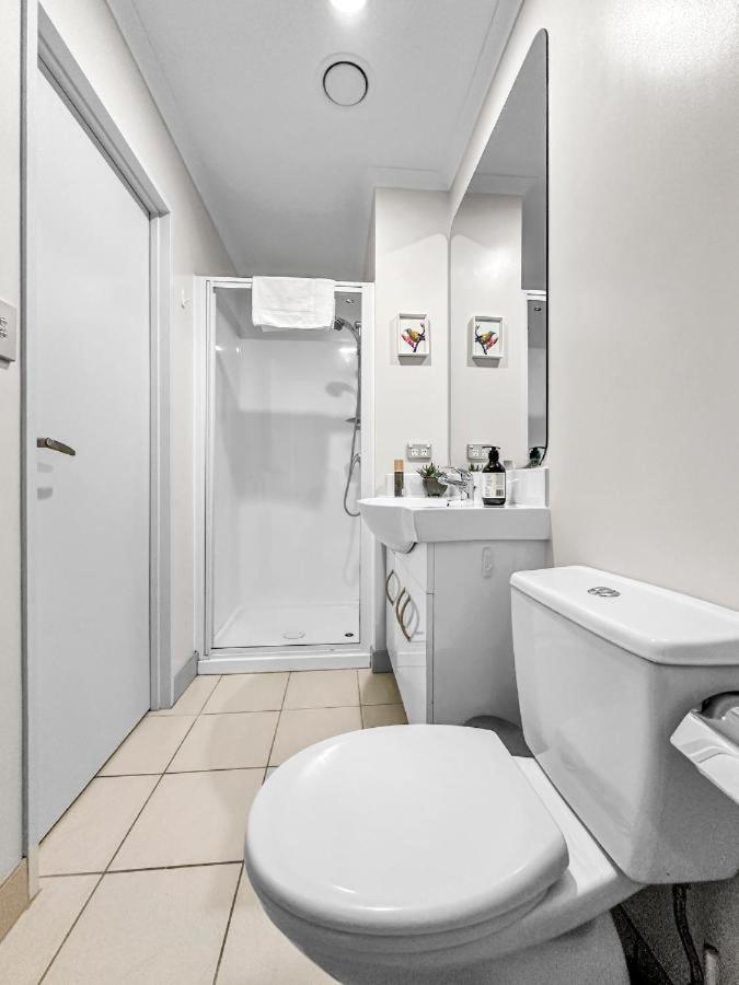Apartment 2br Newmarket Retreat Cozy On Broadway Auckland