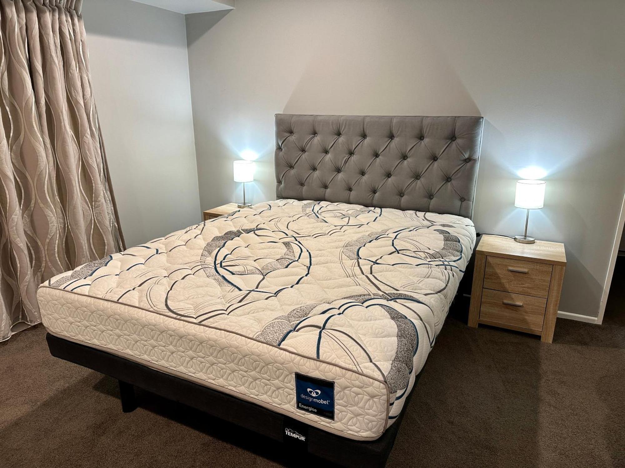 Private Guest In Albany,rosedale Amazing Bed,netflix,private Garden