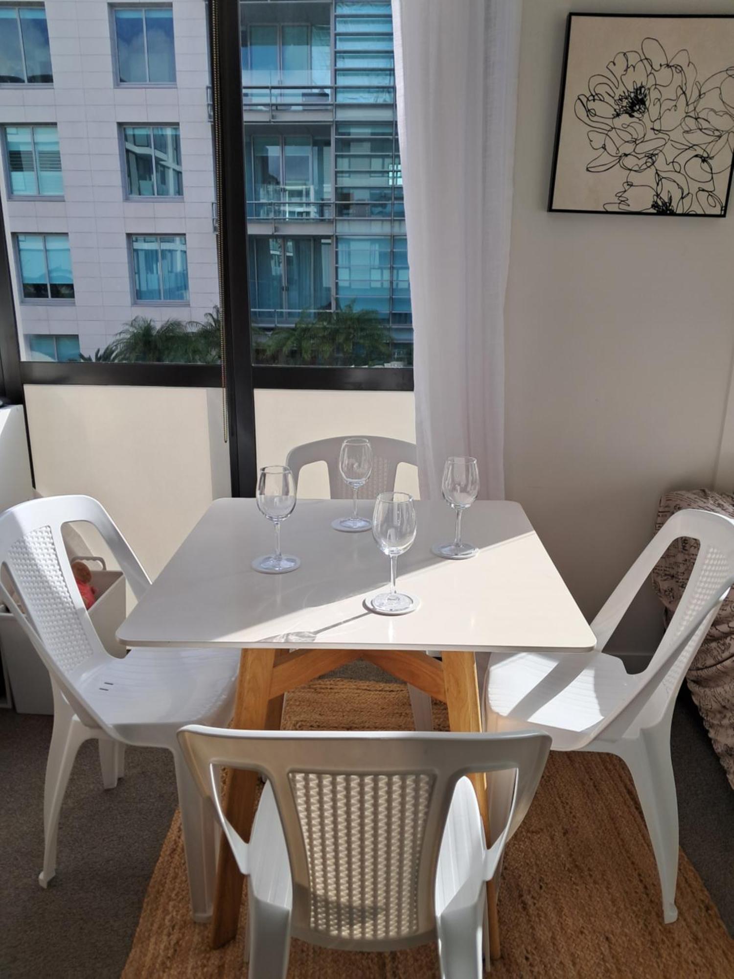 Apartment Pool-bikes-escooter! 2bed *
