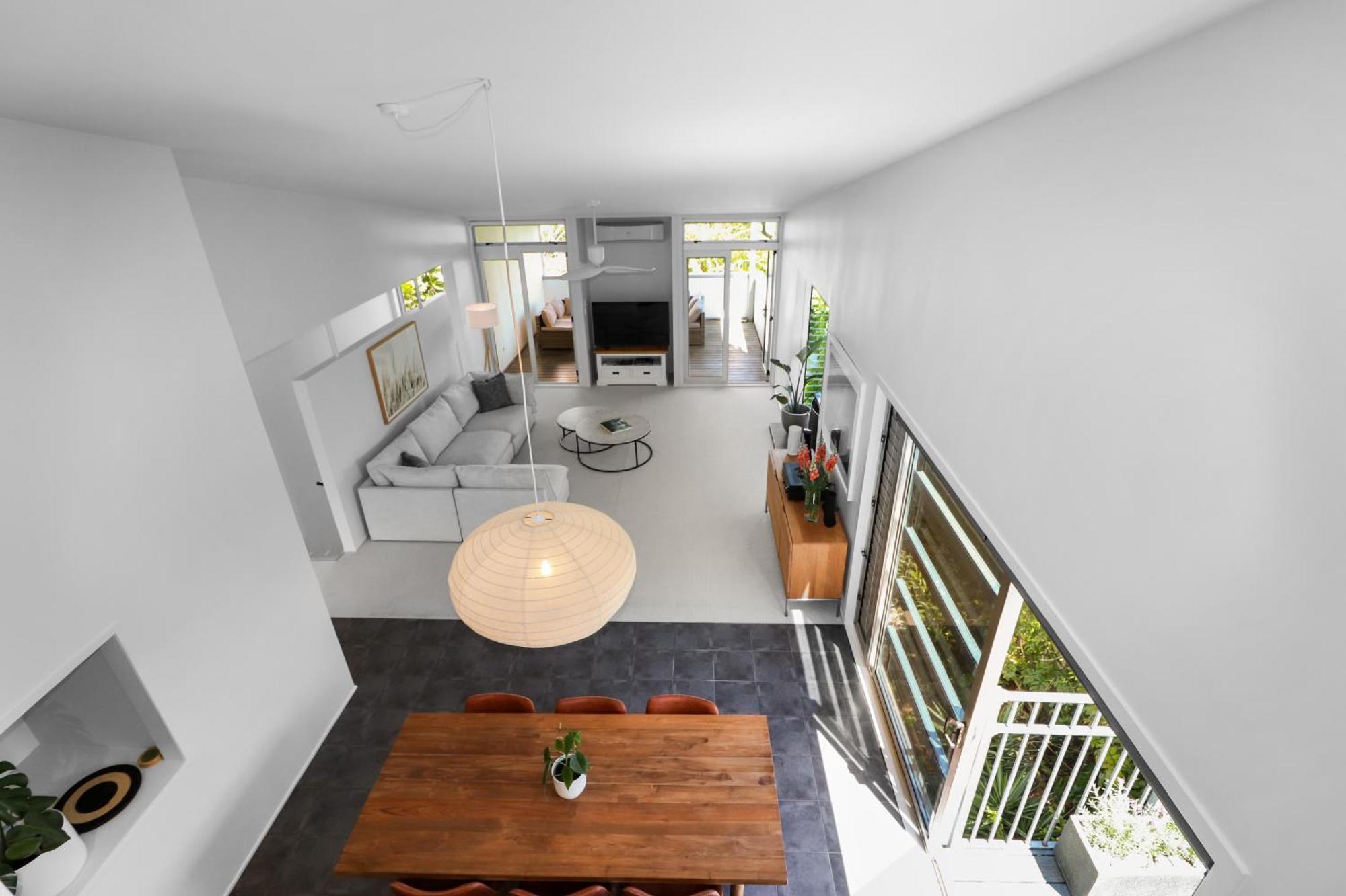 Westmere Wonder L Gorgeous 3 Bed Inc View
