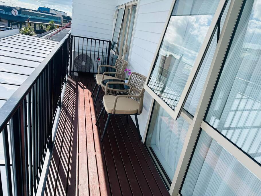 Otahuhu Town Centre Brand New 8b Auckland