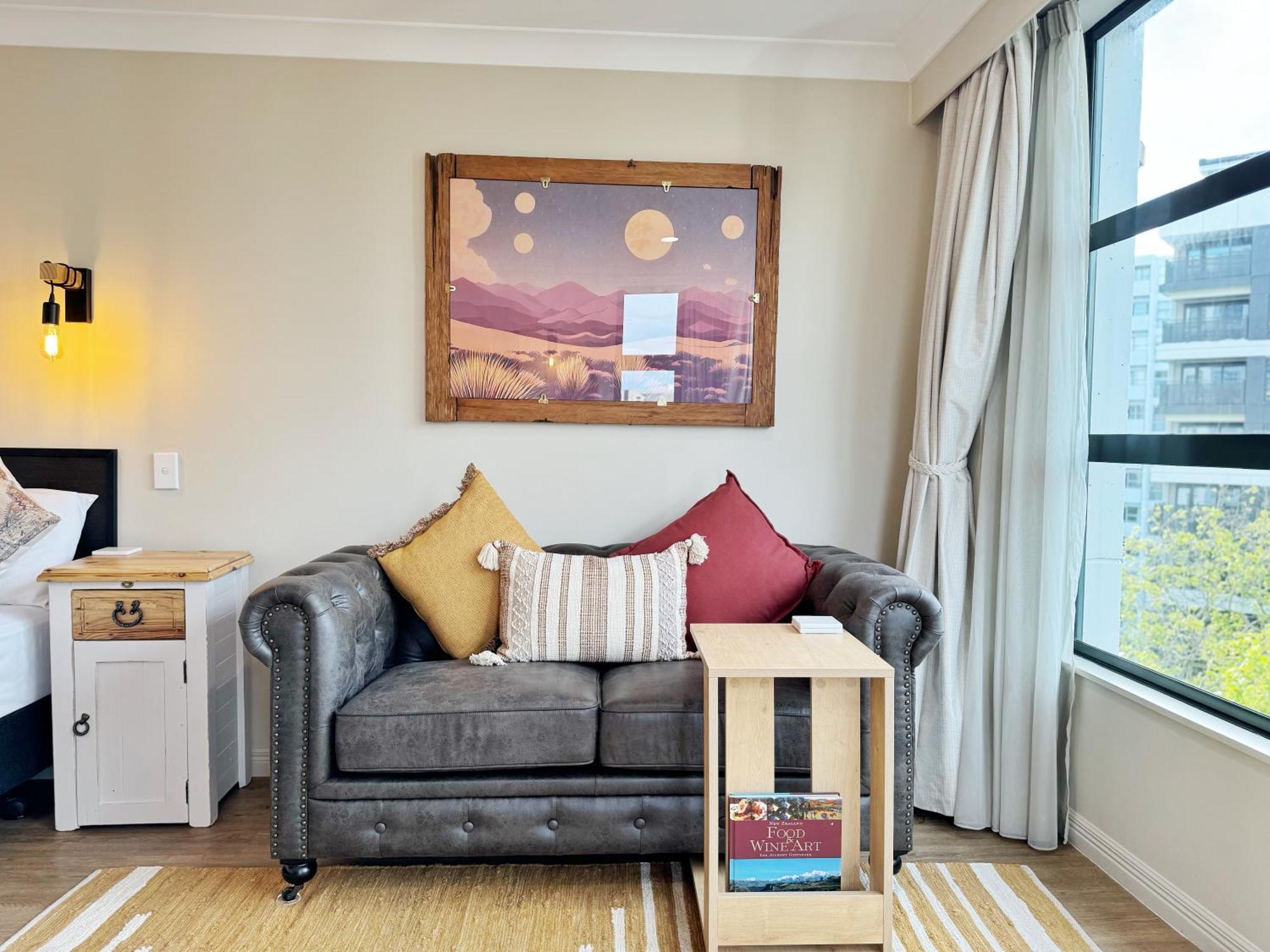 Apartment Free Carpark, Balcony With Park Views, Pool And Auckland