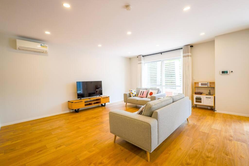 Your Retreat In Long Bay Holiday home Auckland