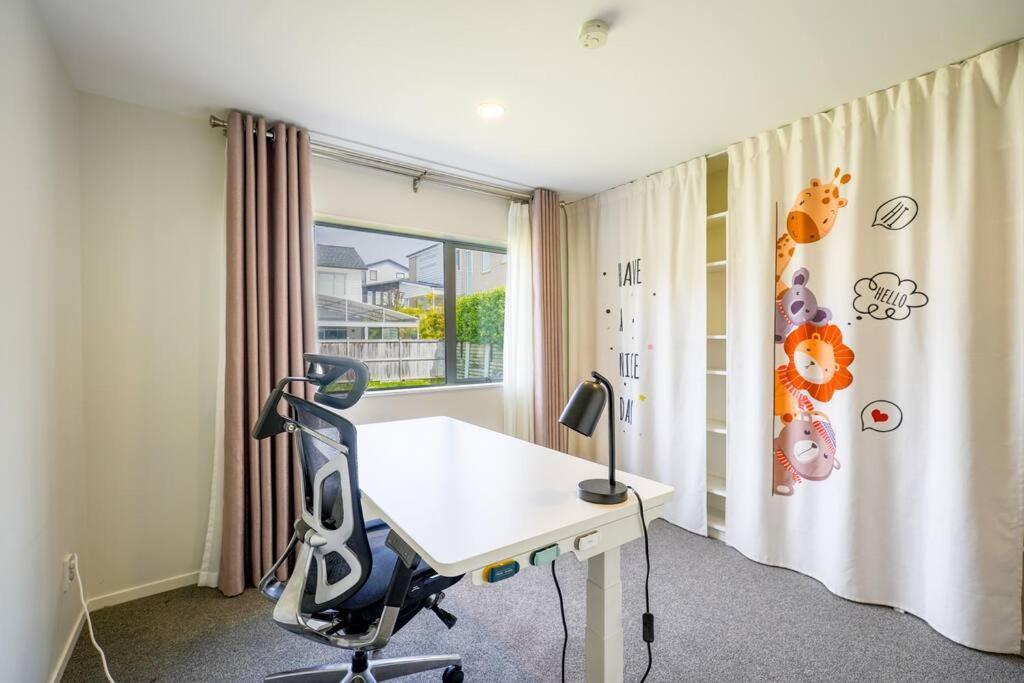 Your Retreat In Long Bay * Auckland
