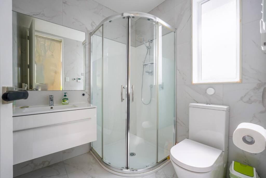 Your Retreat In Long Bay *