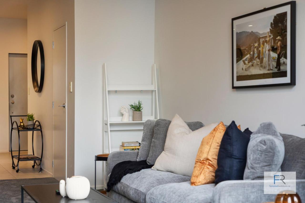 Executive Townhouse By Furnished Auckland