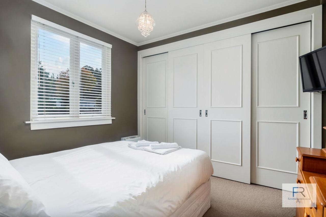 Spacious Mt Eden Apartment Auckland