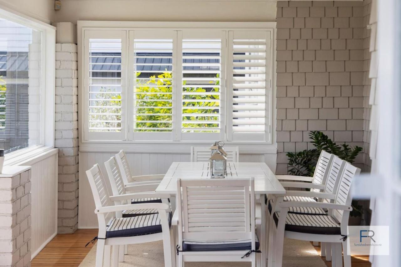 Grand Character In Meadowbank Holiday home Auckland