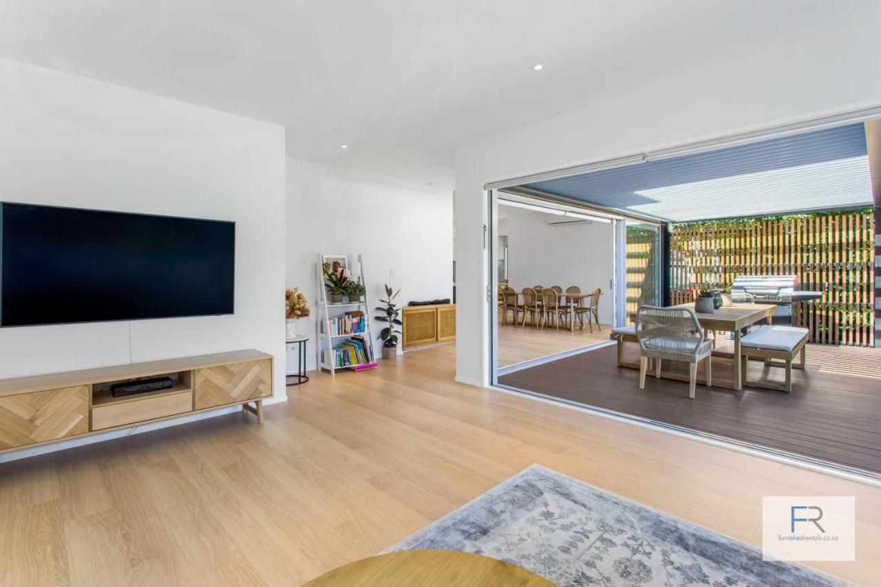 Executive With And Pool Auckland