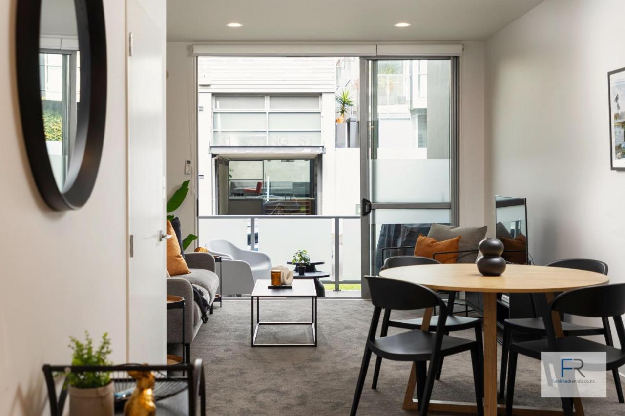 Executive Townhouse By Furnished