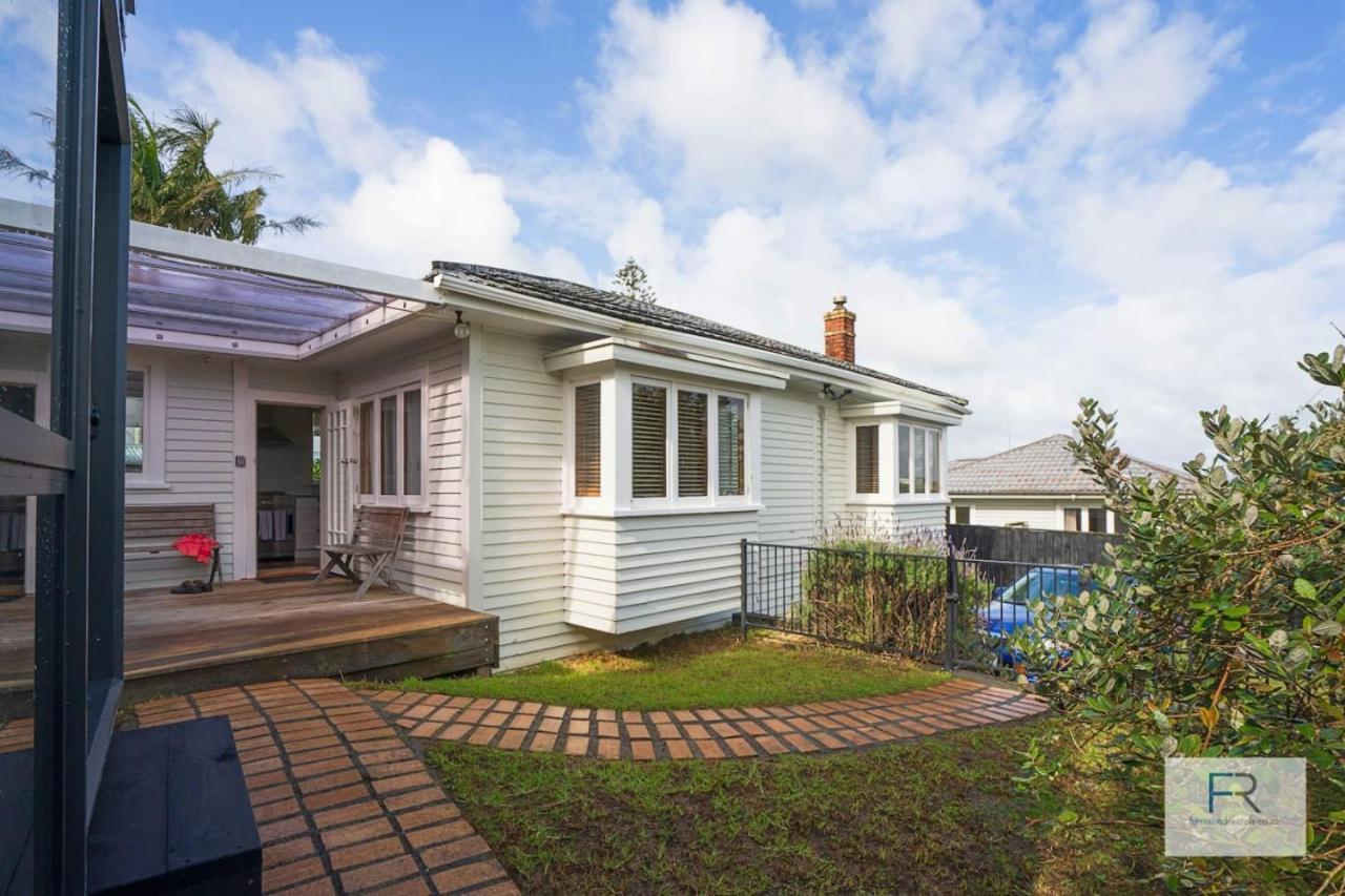 Charming Takapuna Auckland