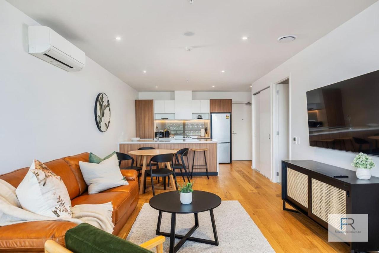 Manukau Harbour Views Apartment