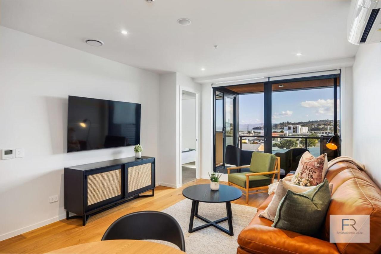 Apartment Manukau Harbour Views