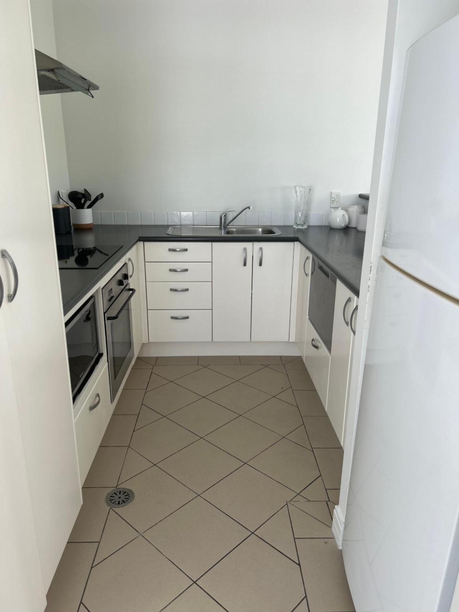 Apartment Newmarket Fully Furnished 2 Bedrooms Auckland