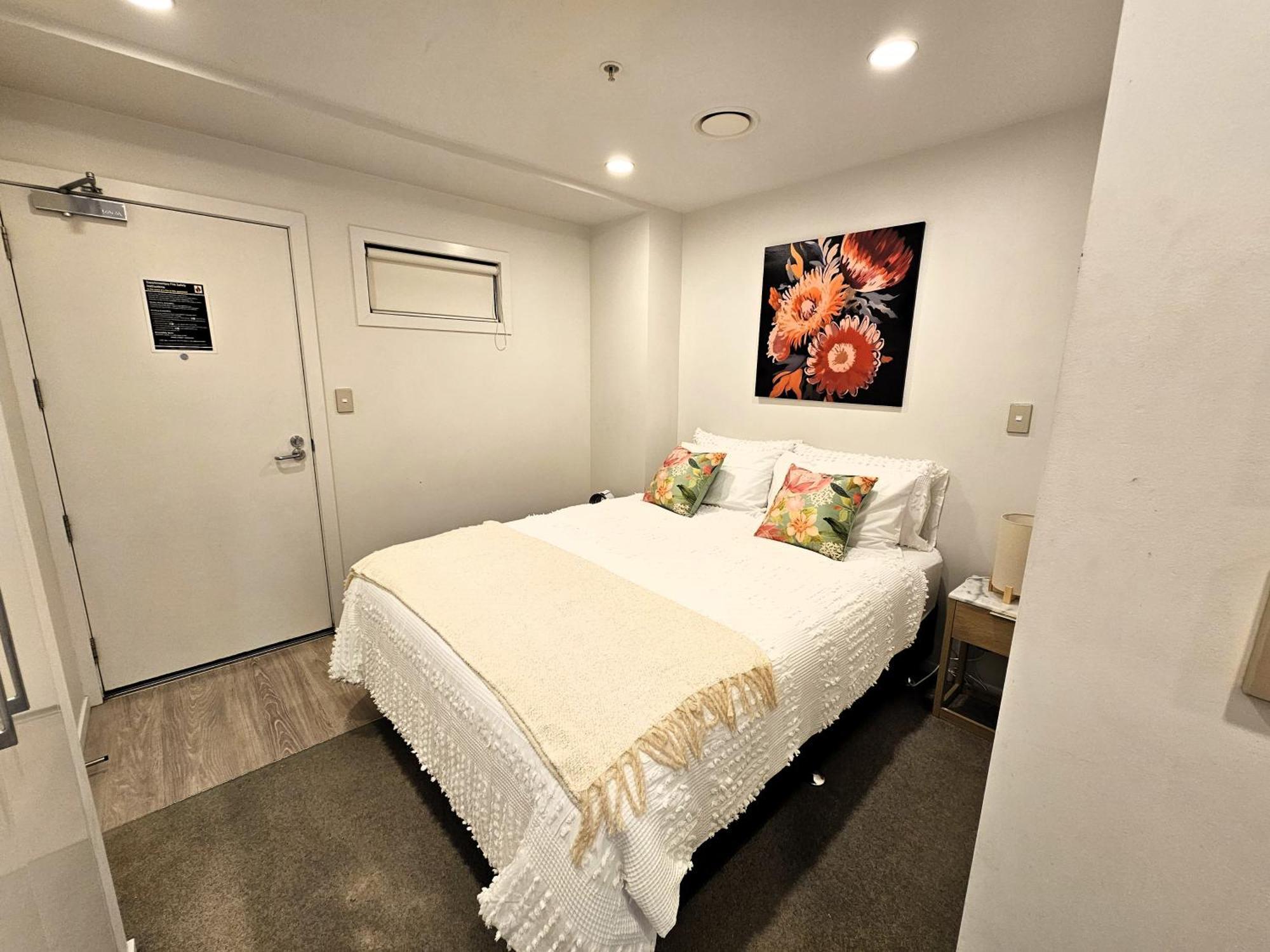 Urban Oasis - Spa, Pool And Kitchen Apartment Auckland