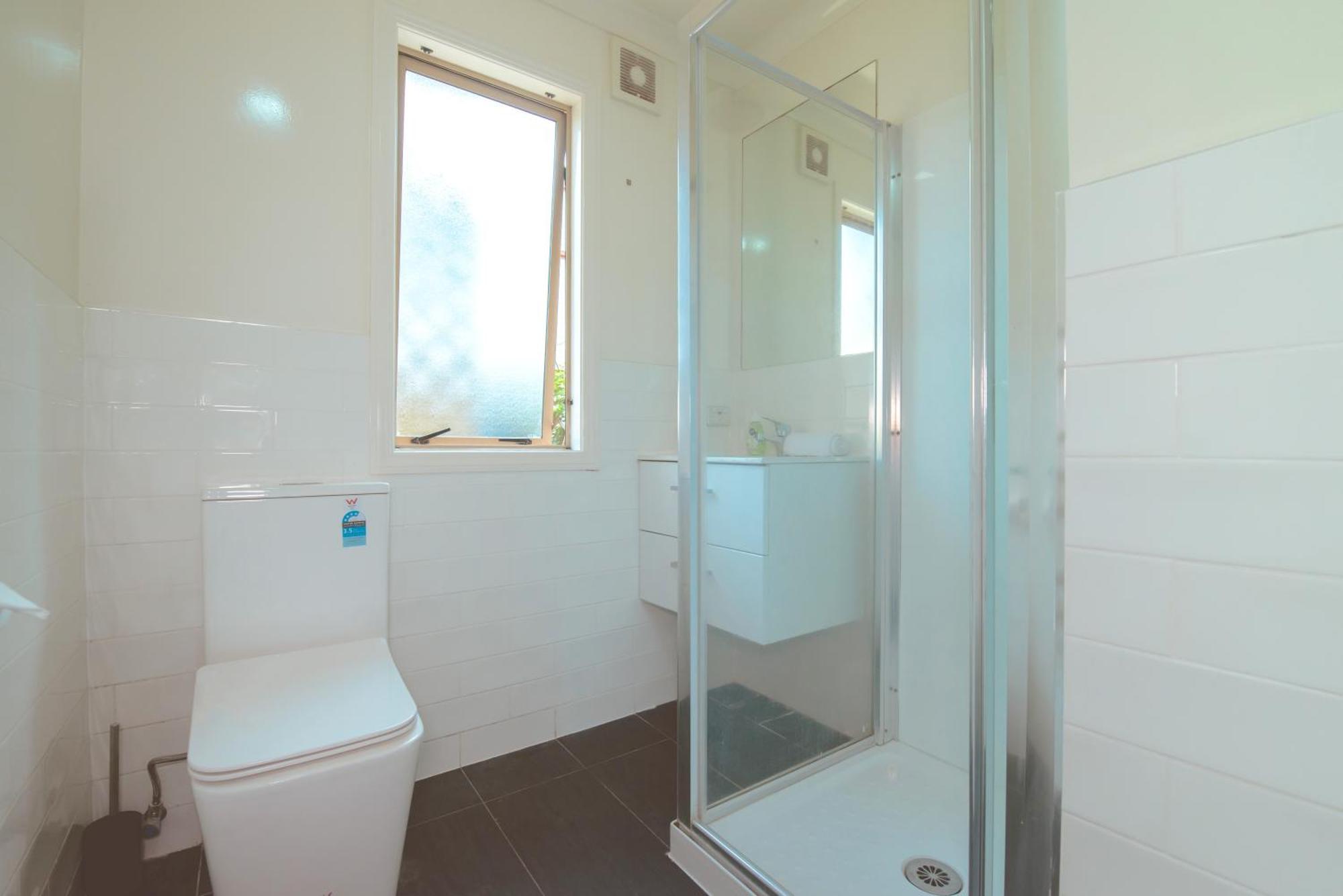 Epsom 4 Bedroom Holiday Holiday home