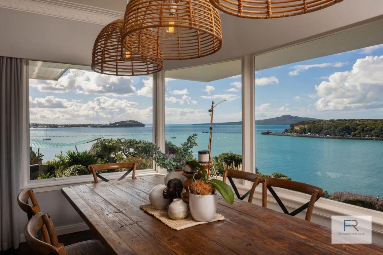 Stunning Luxury With Panoramic Ocean Views And Apartment *