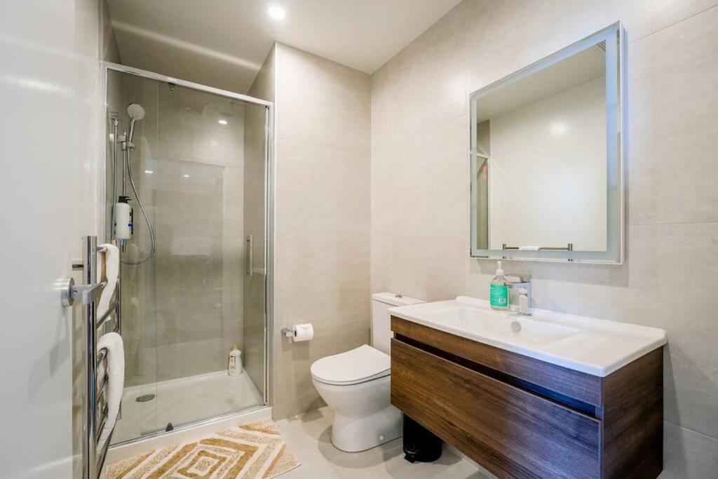 Sophisticated One-bedroom In Parnell Apartment *