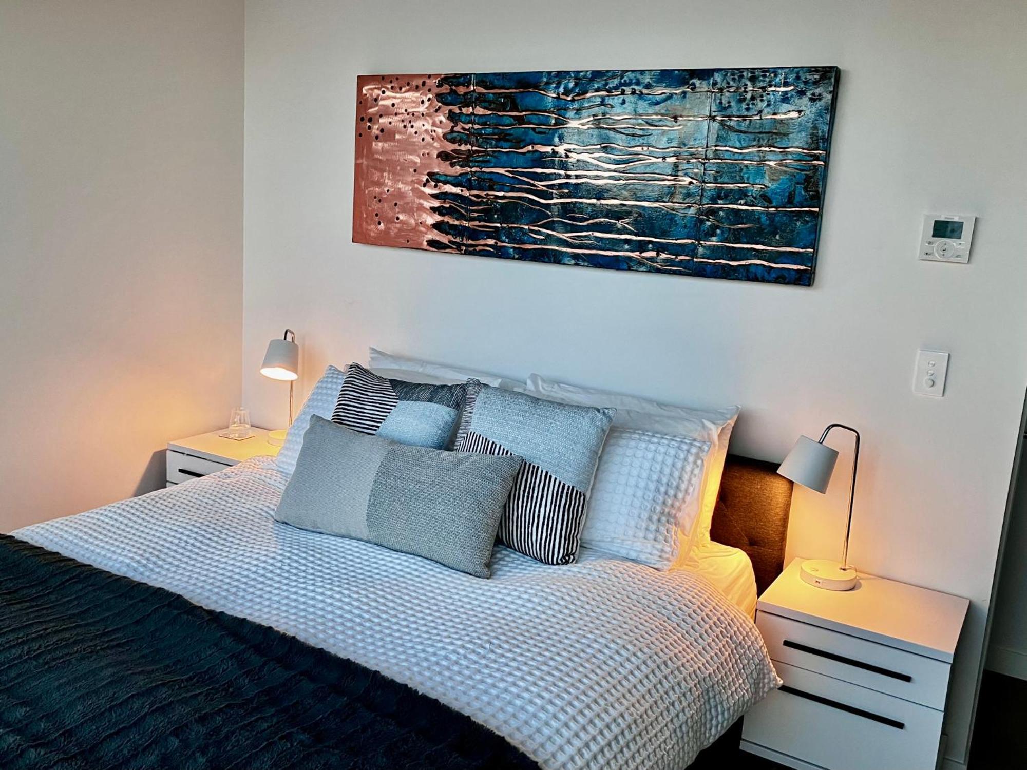 New Condo, Auckland, 3br, Pool, Gym, Parking Apartment Auckland