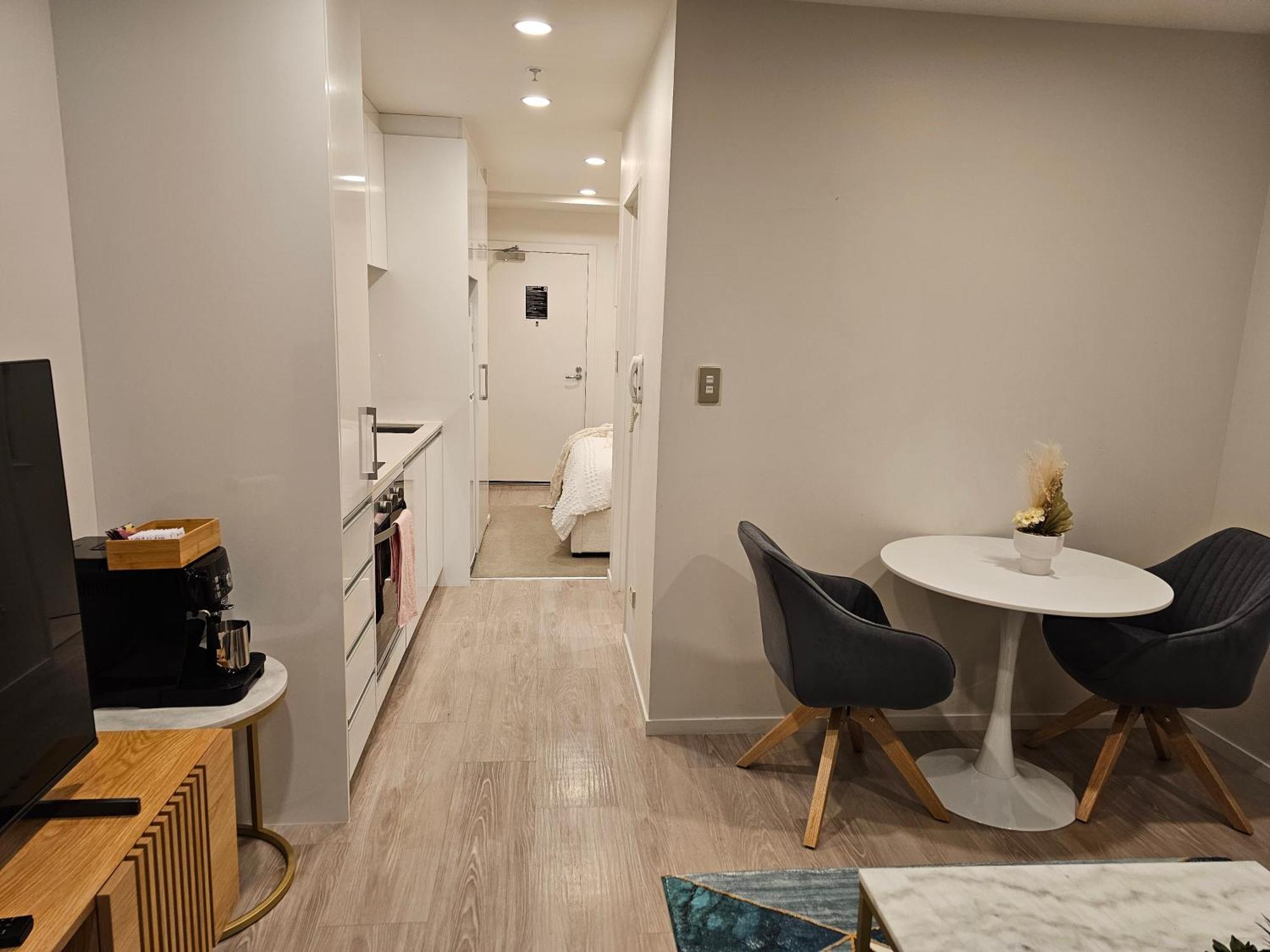 Apartment Urban Haven - Spa, Pool And Patio *
