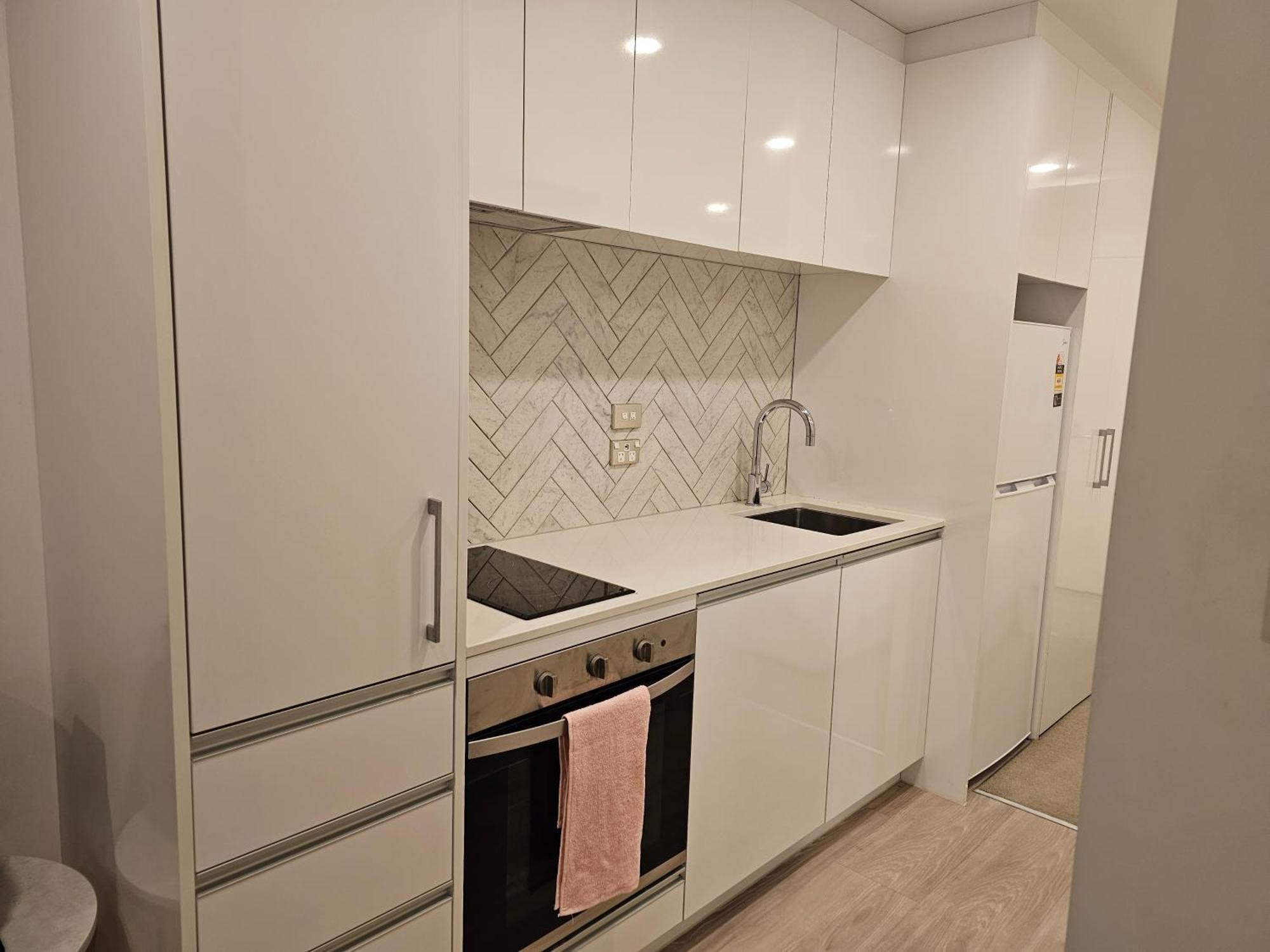 Urban Haven - Spa, Pool And Patio Apartment Auckland