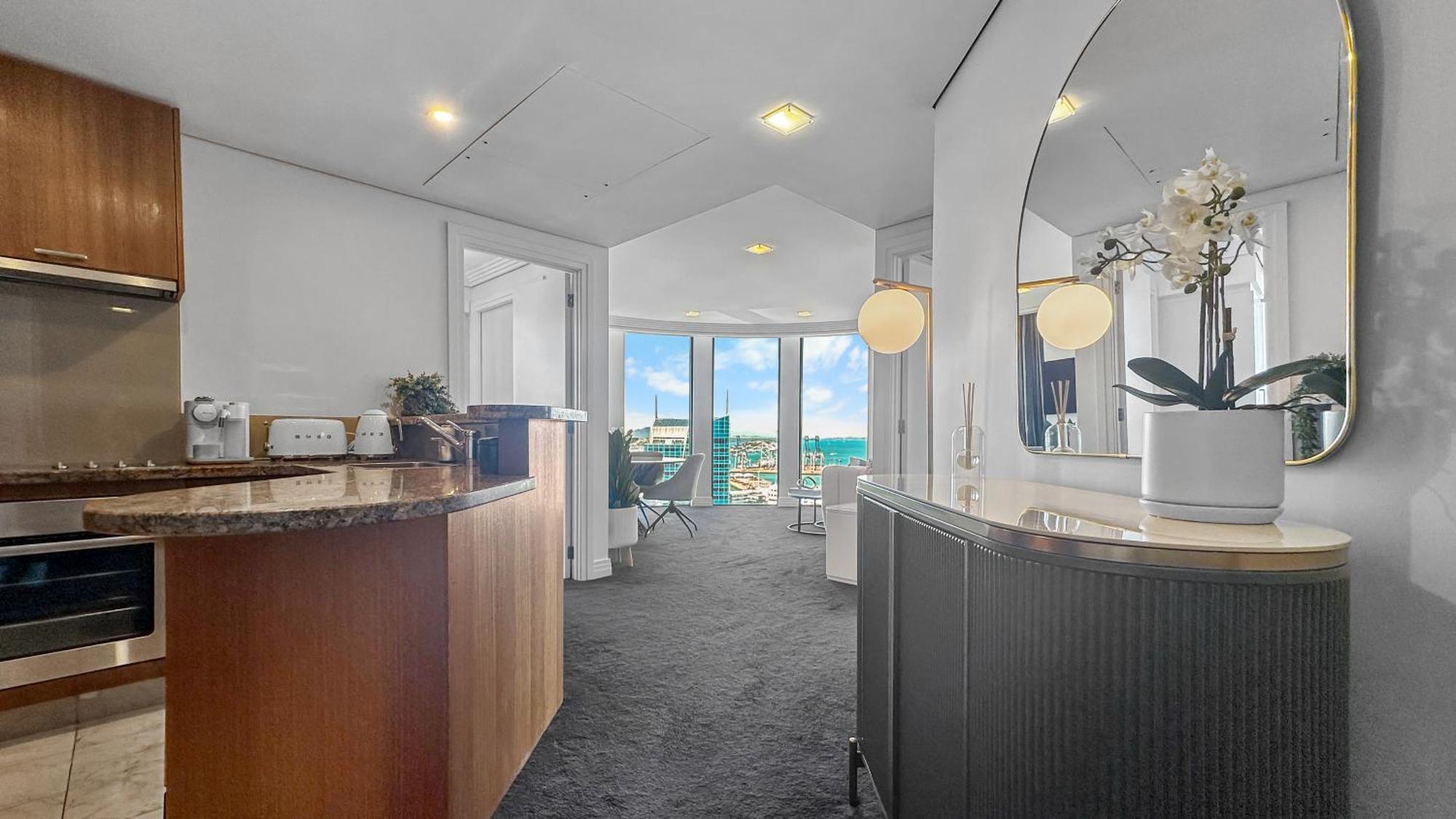 Majestic Metropolis L 2bed Apt Amazing City View *