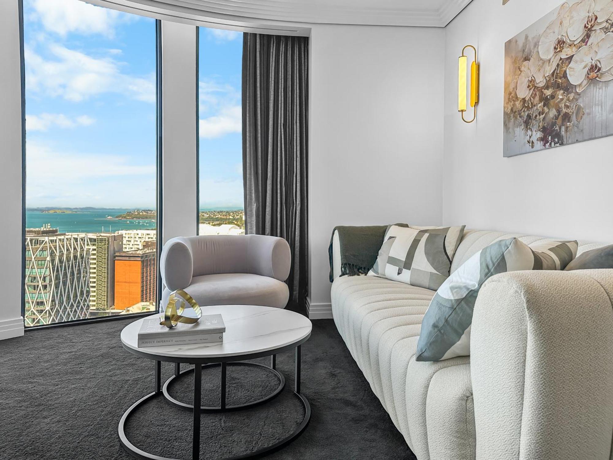 Majestic Metropolis L 2bed Apt Amazing City View