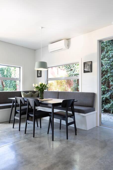 Villa Beautiful Just Off Ponsonby Rd