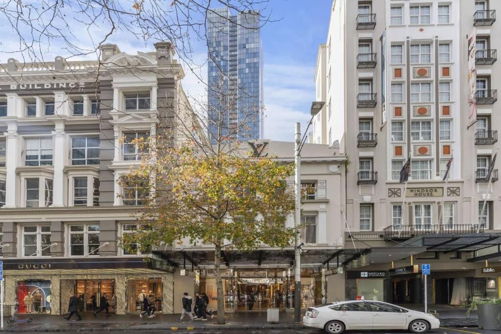 Art Deco Chic On Queen Apartment Auckland