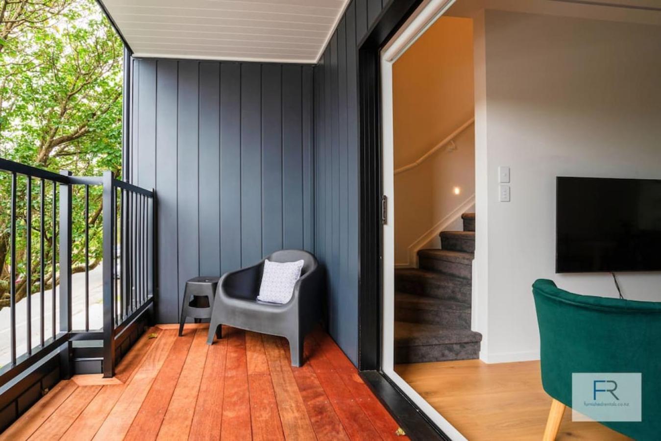 Premier Epsom Townhouse