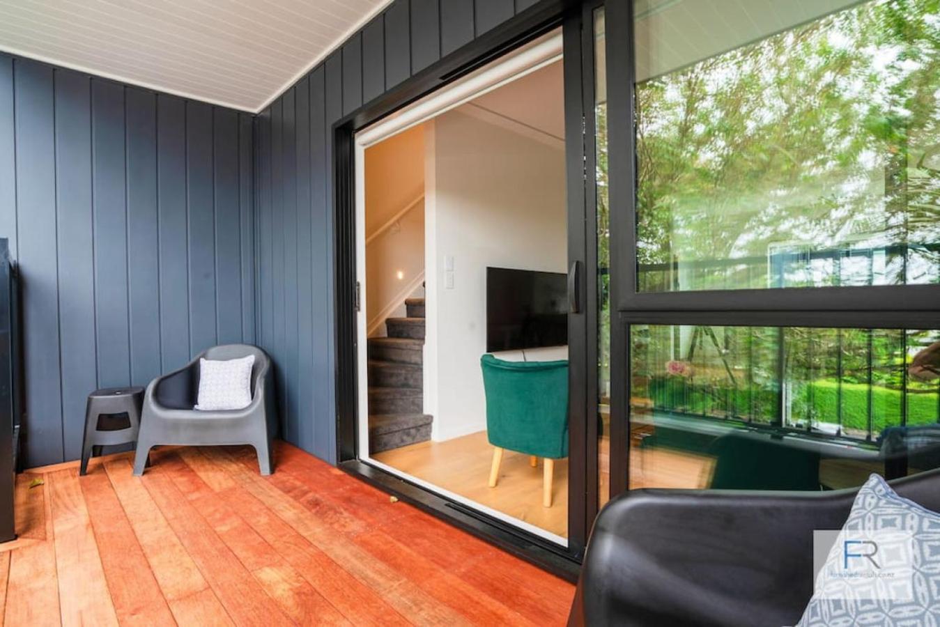 Premier Epsom Townhouse
