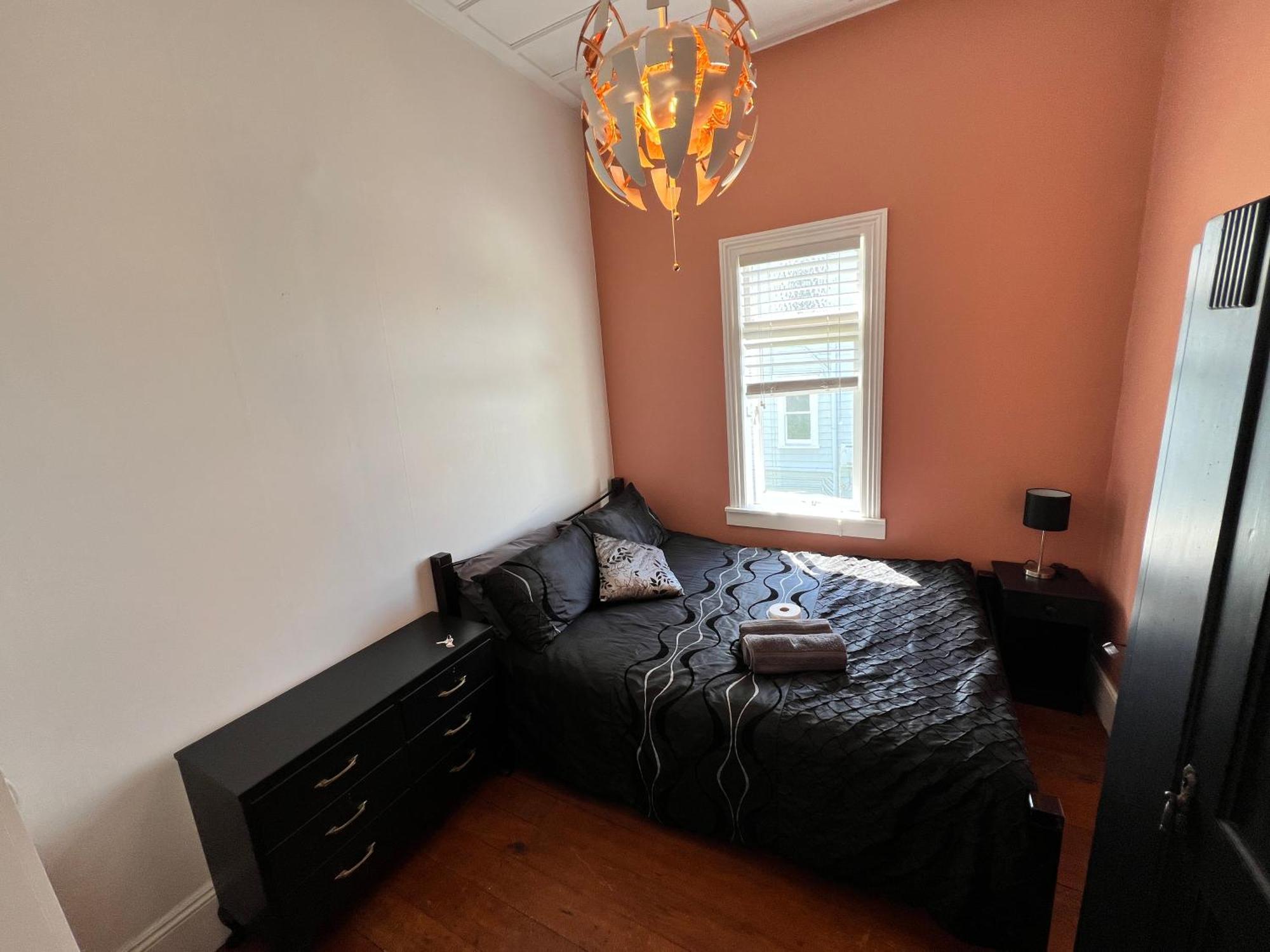 Homestay Ponsonby Paget House