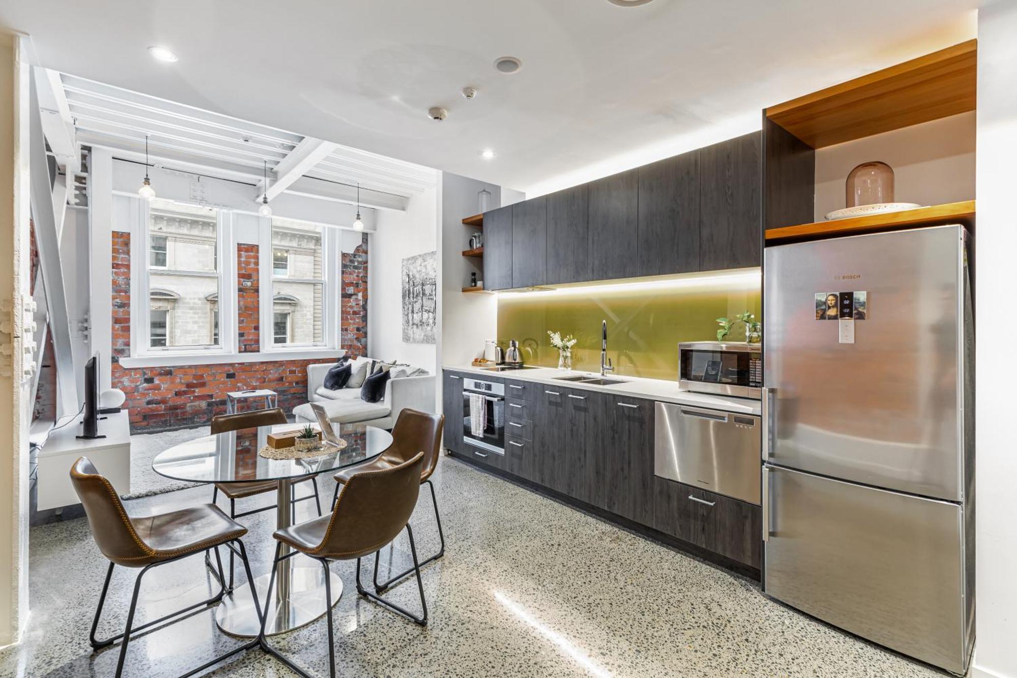 Modern Downtown In The Heart Of Cbd Walk Everywhere Apartment *