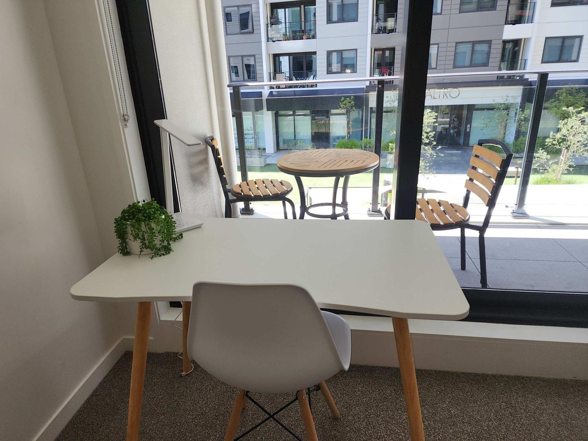 Courtyard View Private * Auckland