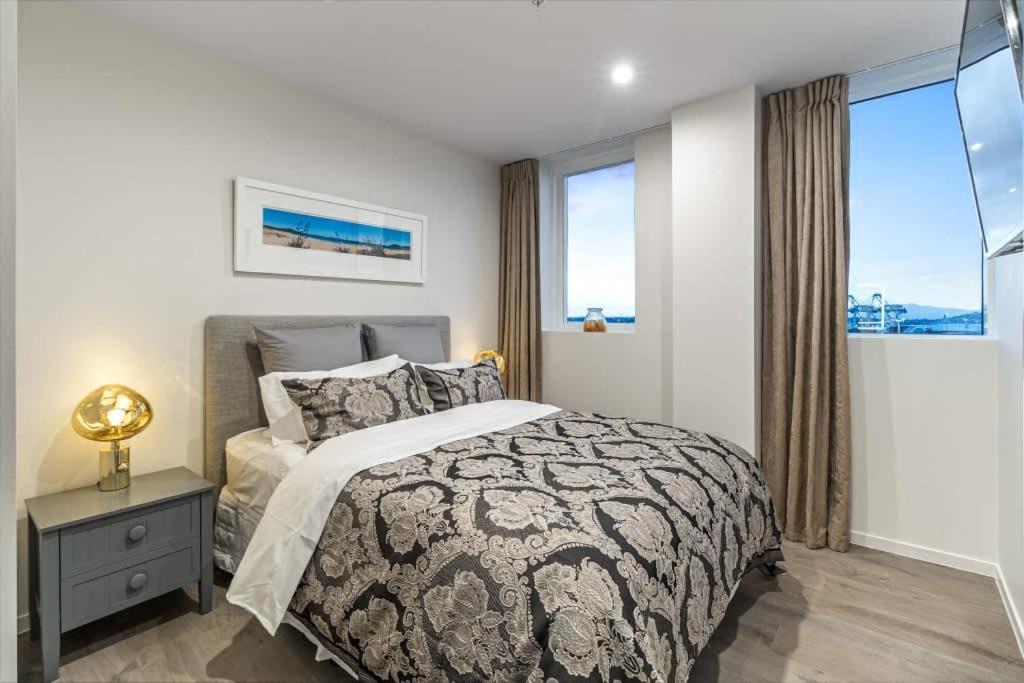 Bright 2br Penthouse Family Friendly Near Arena Apartment Auckland