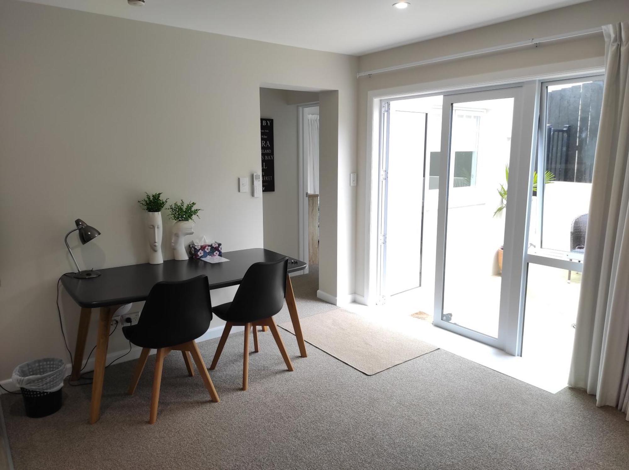 Two Bedroom In Remuera Auckland