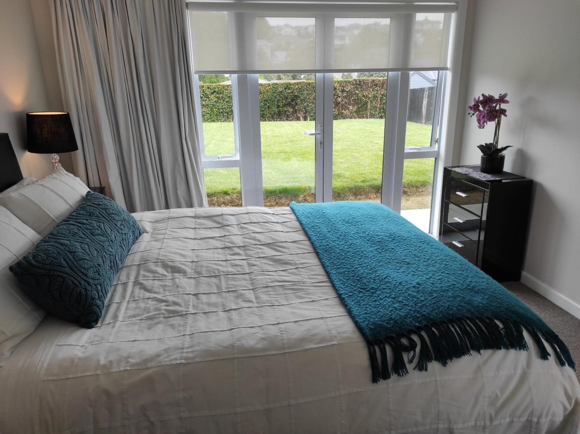 Two Bedroom In Remuera * Auckland
