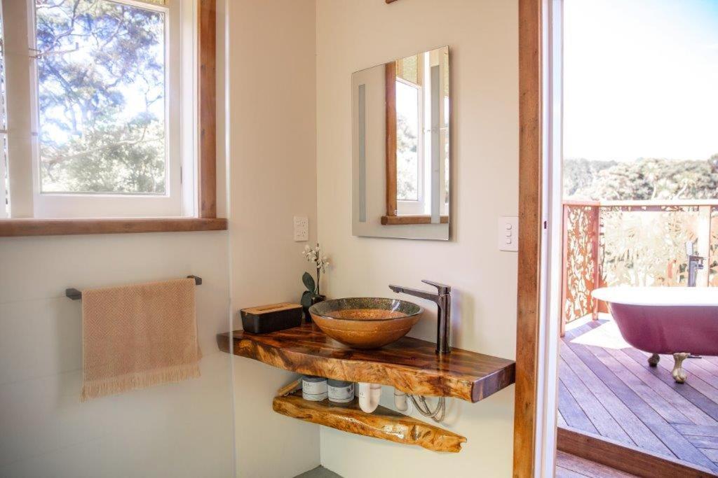 Bethells Luxury Retreat - Glamping
