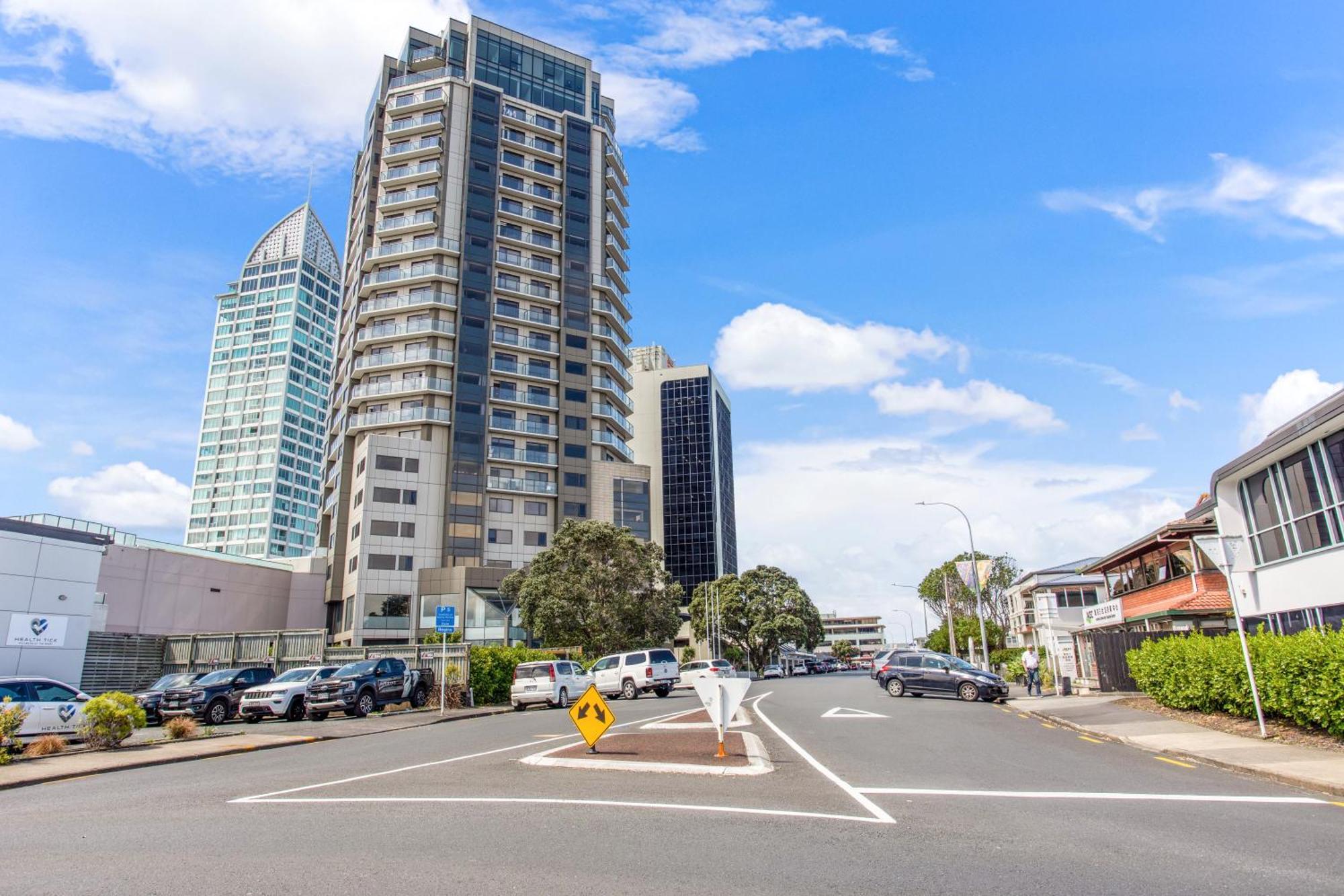 Skyline With Parking, Pool, And Sea Views