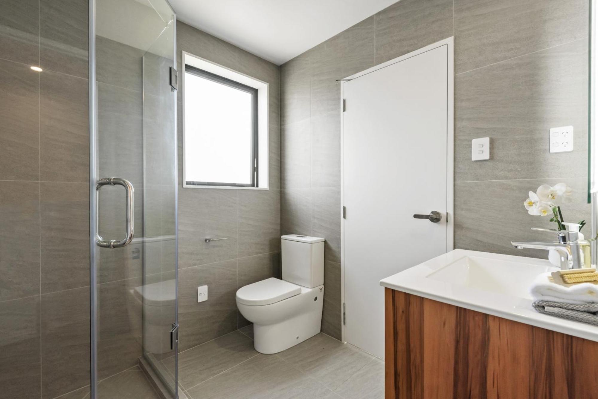 Villa Hot Deal! Brand New Townhouse Close To Rainbow's End