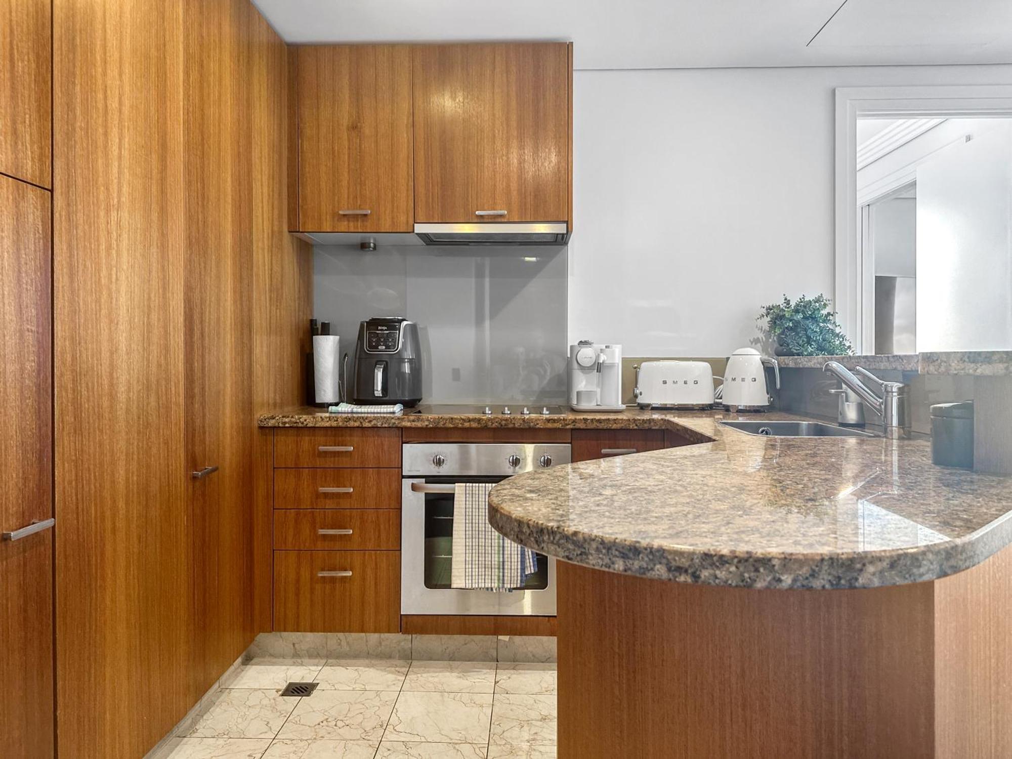 Apartment Majestic Metropolis L 2bed Apt Amazing City View