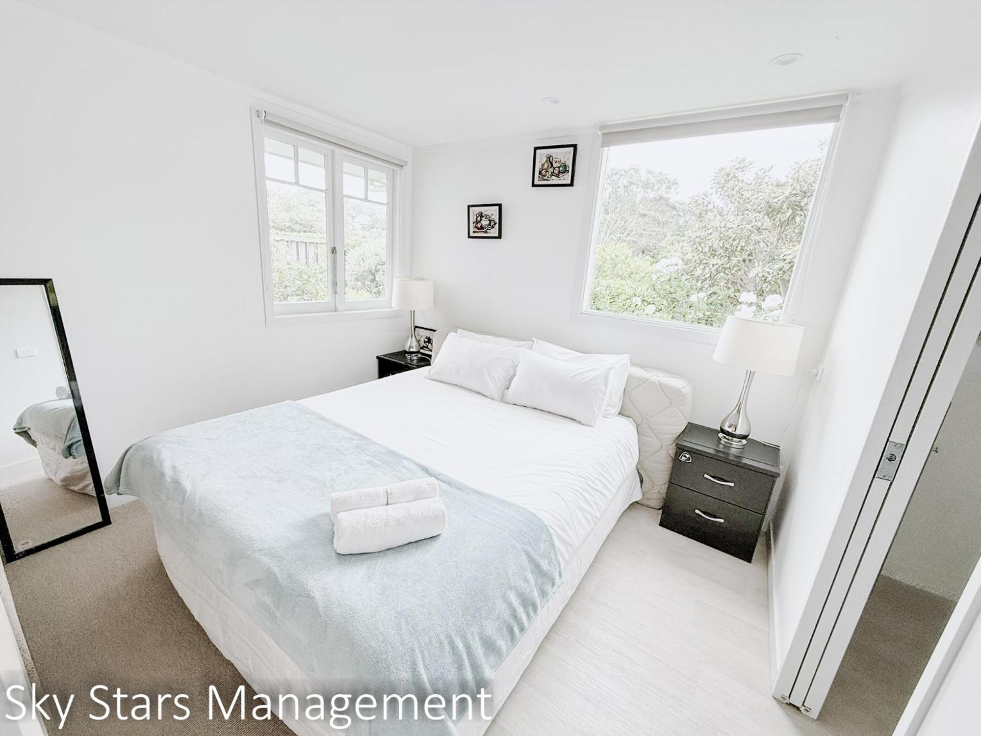 Hot Deal! Sky Stars Spacious Walk To Close To Cbd Holiday home Auckland