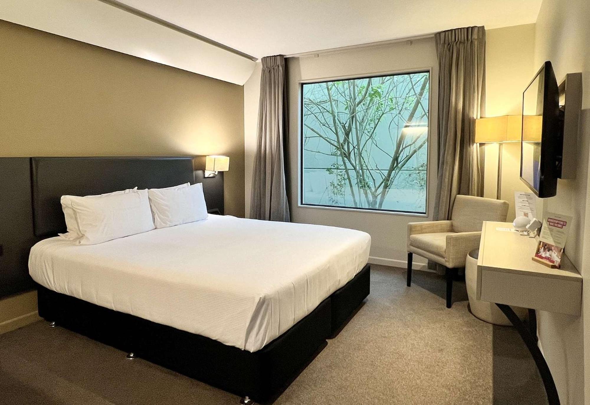 Sudima Airport Hotel 4*