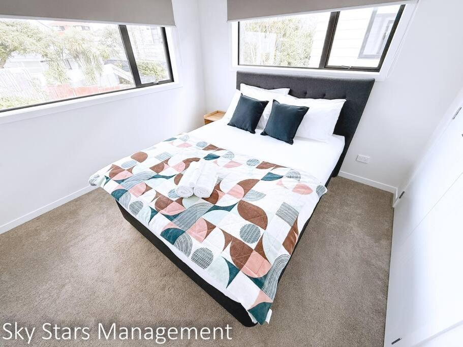 Hot Deal! Stunning Modern House In Ellerslie Auckland