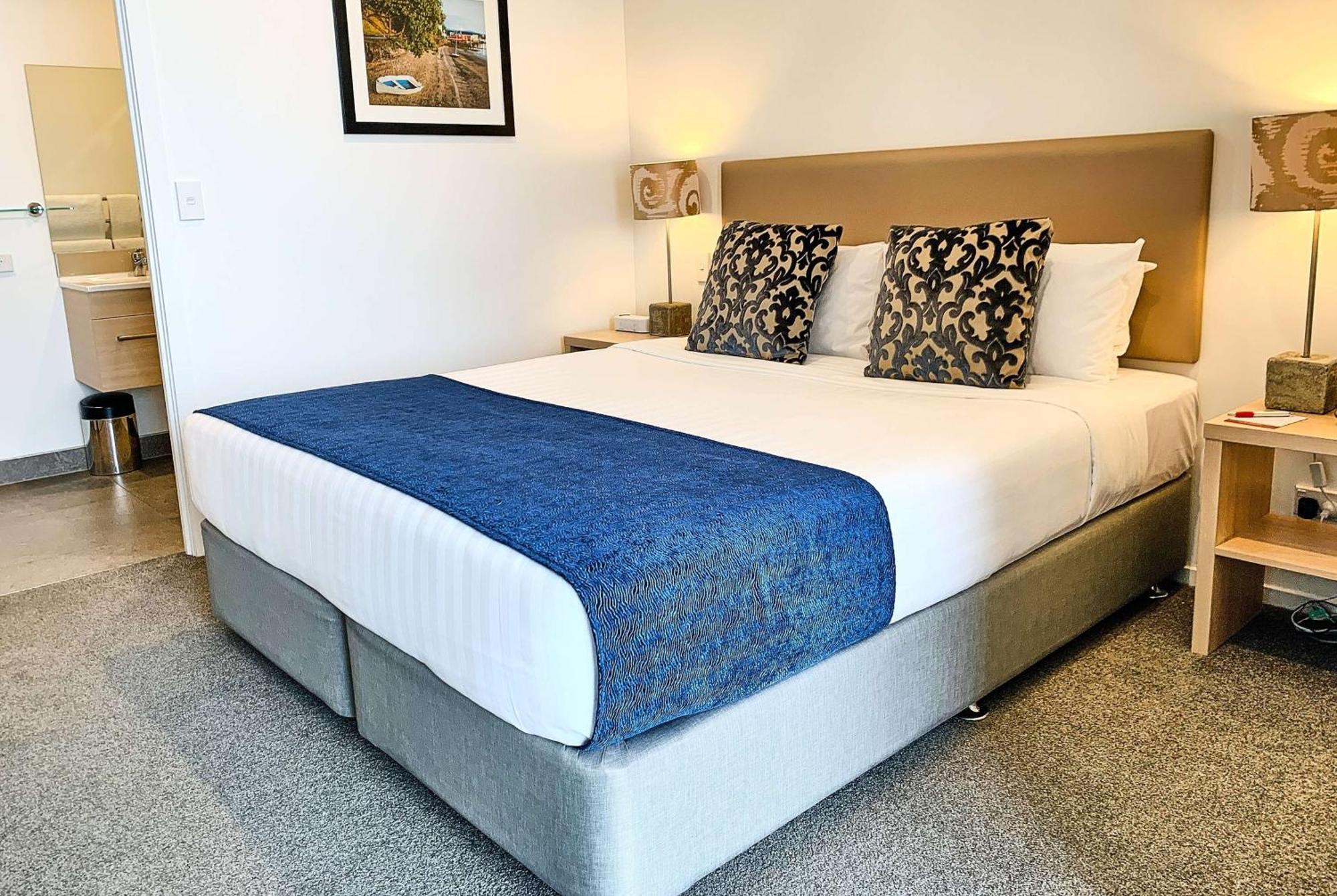 Ramada By Wyndham Albany Aparthotel 4*